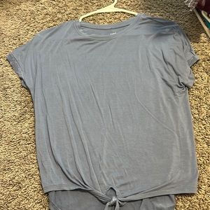 Girls light blue knot tee.